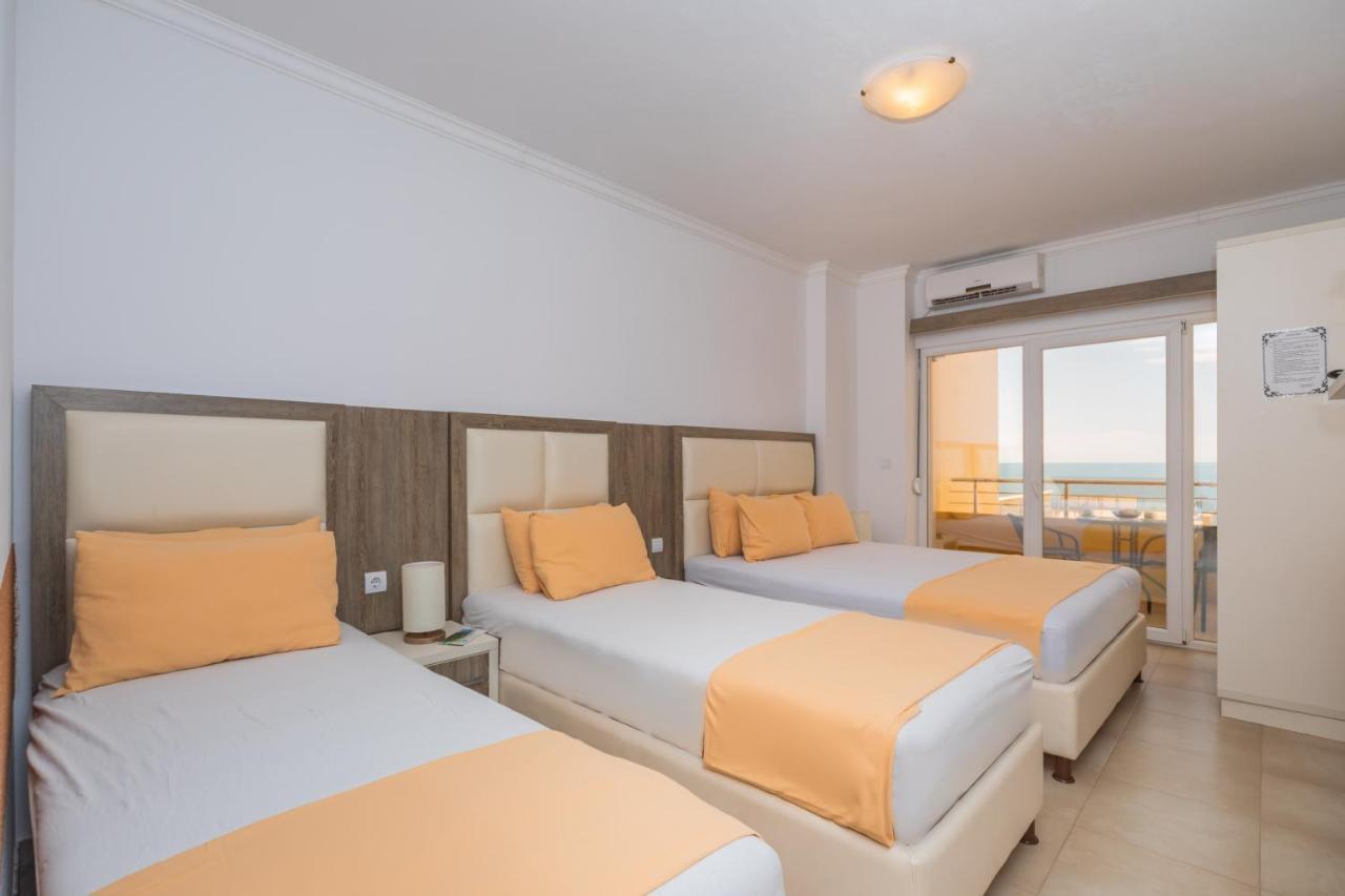 Apartments Добра вода Стая снимка