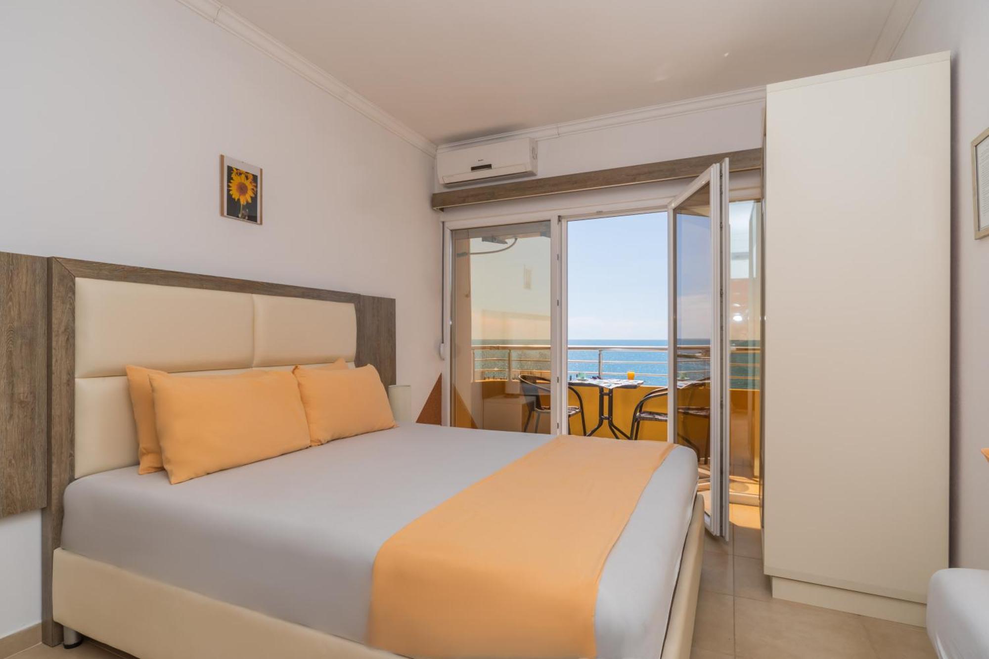 Apartments Добра вода Стая снимка