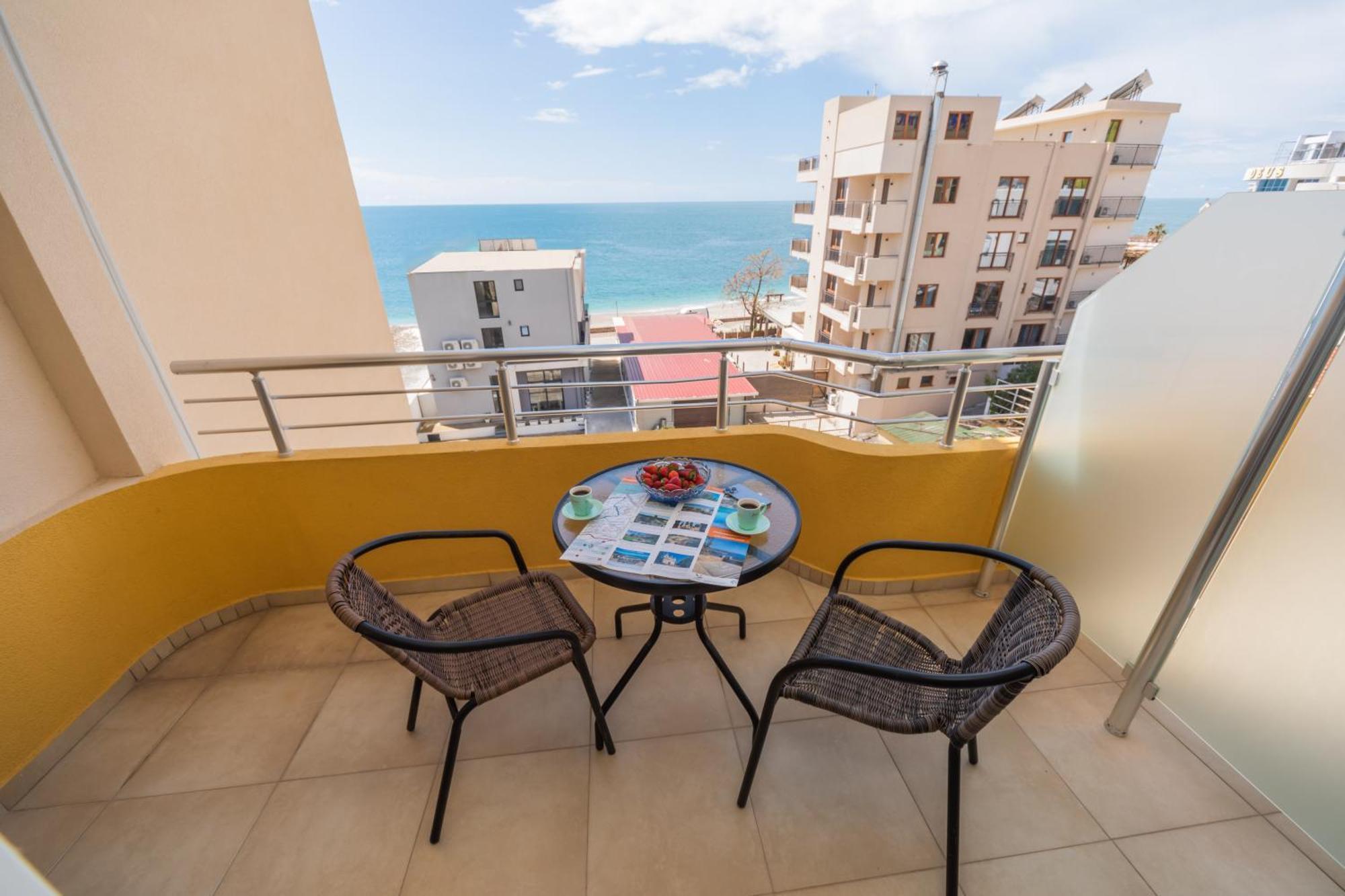 Apartments Добра вода Стая снимка