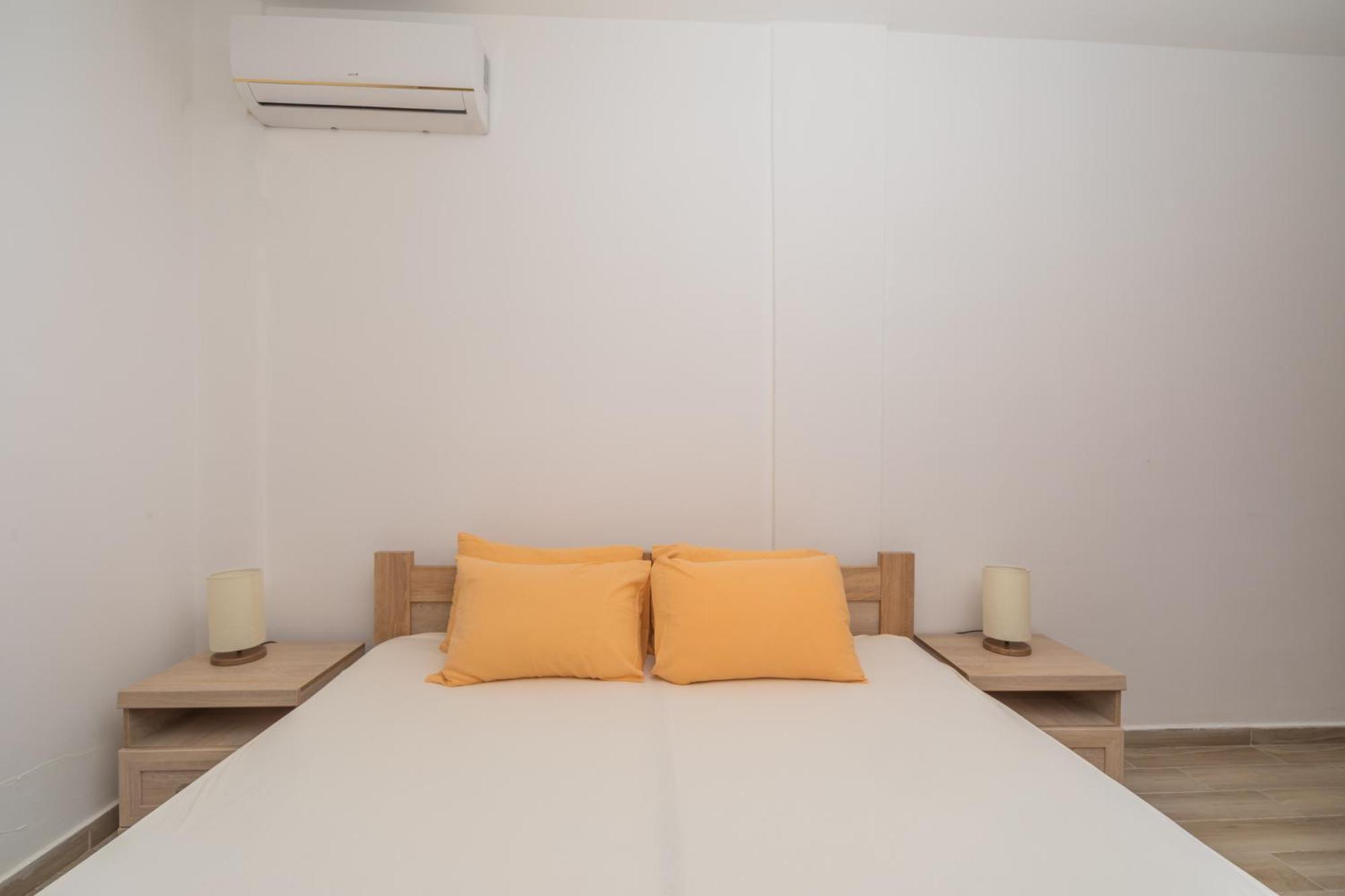 Apartments Добра вода Стая снимка
