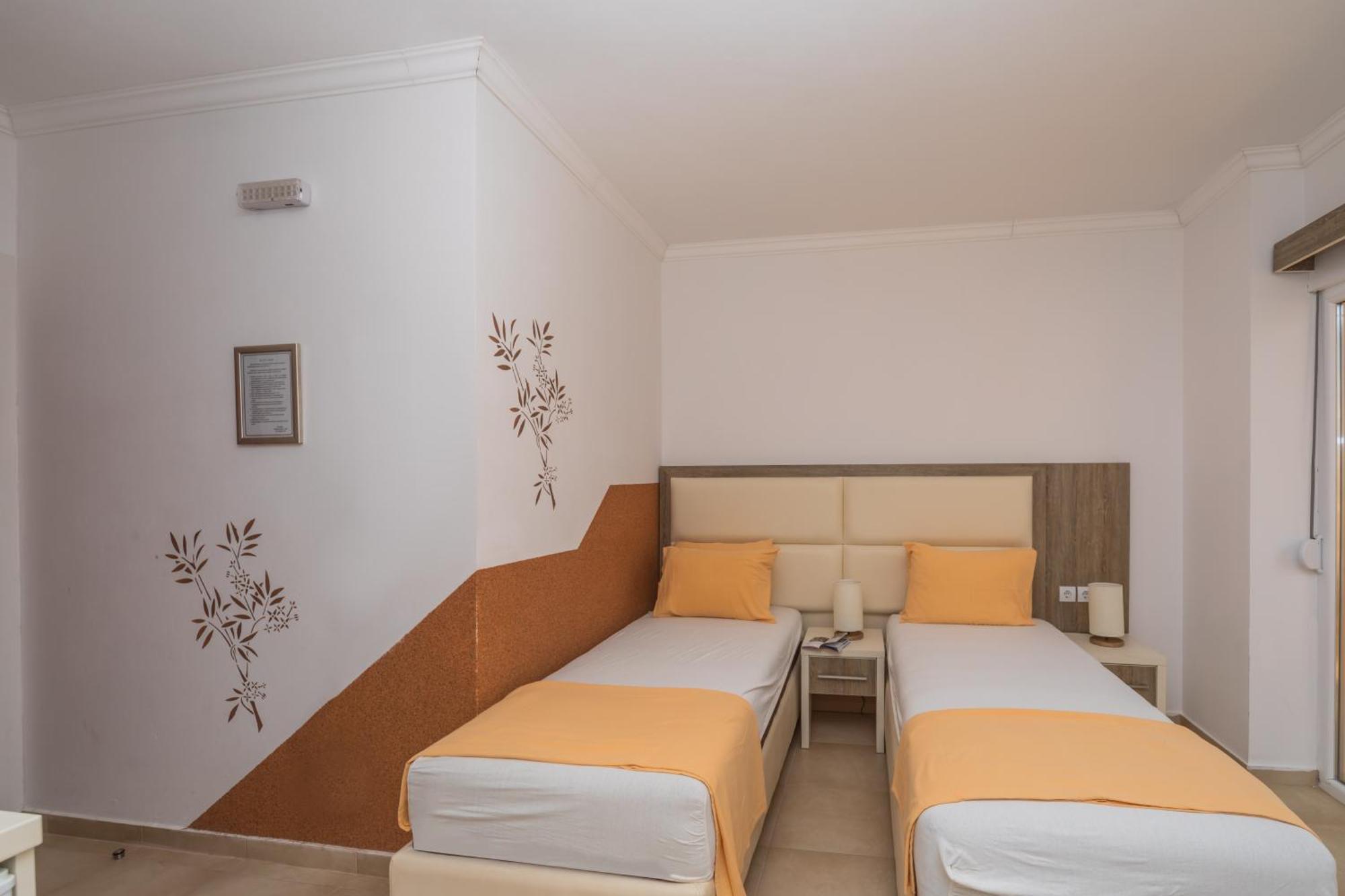 Apartments Добра вода Стая снимка